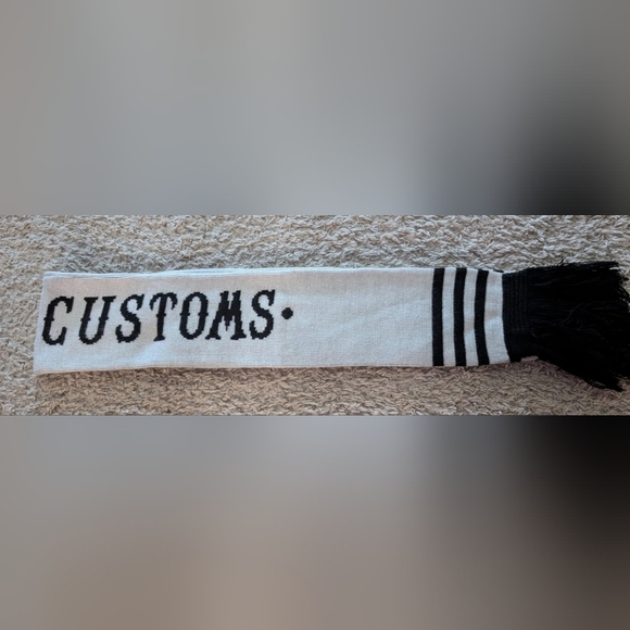 Low brow customs‎ black white vintage scarf - Picture 2 of 2